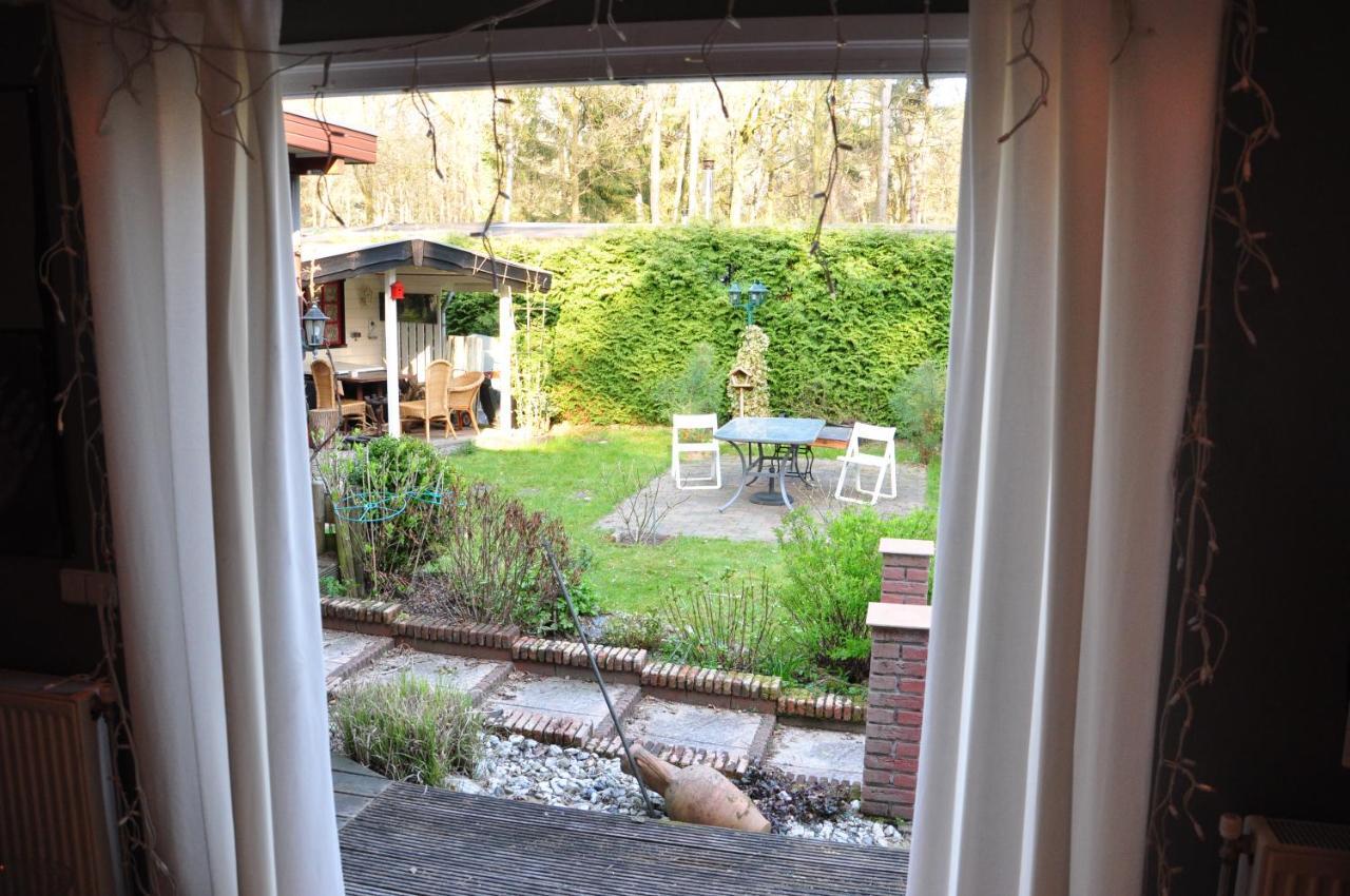Sfeervol, Ruim En Luxe Chalet In Bosrijke Omgeving Villa Diessen Exterior foto